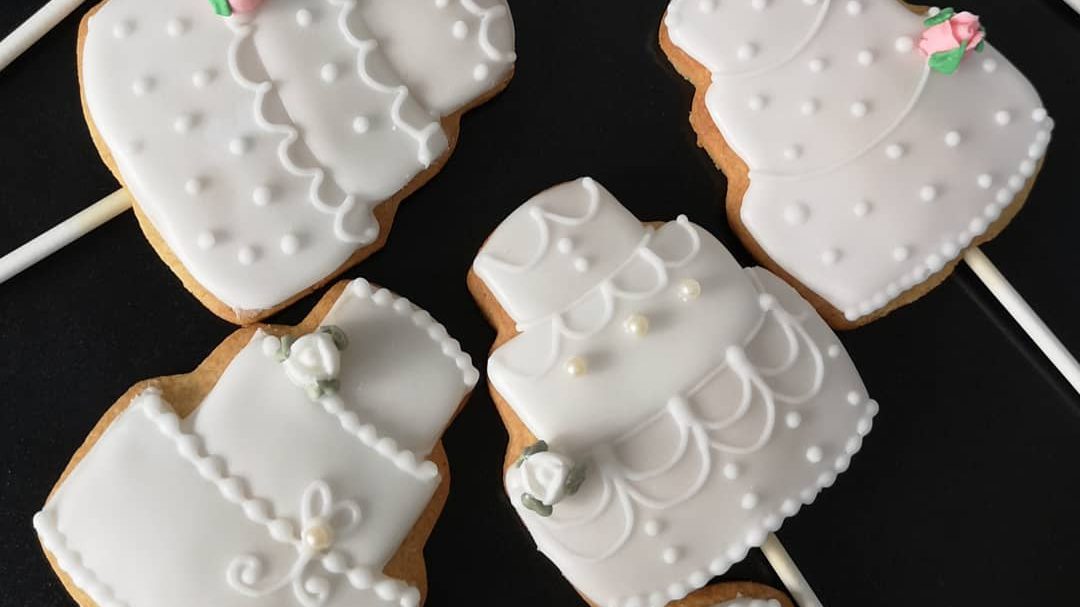 Read more about the article Sarah Hunter Cake Design