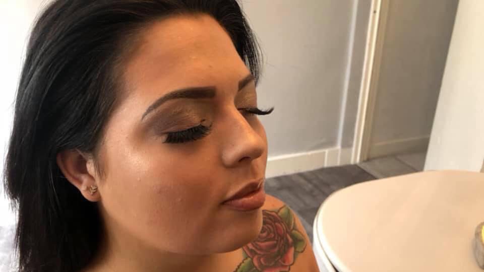 Read more about the article Beth Middleton MUA