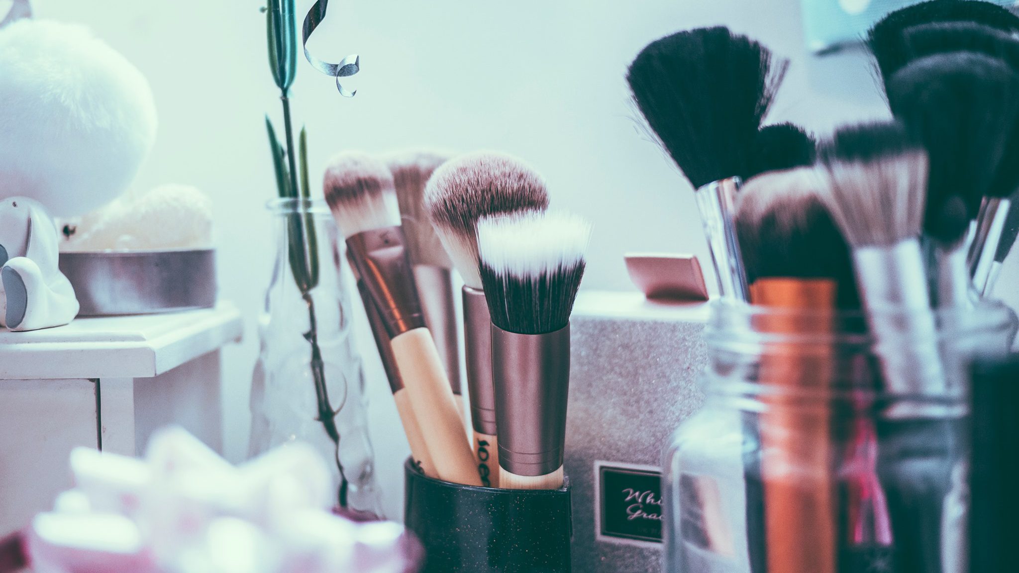 Read more about the article Illuminate Hair and Make Up Artist Agency