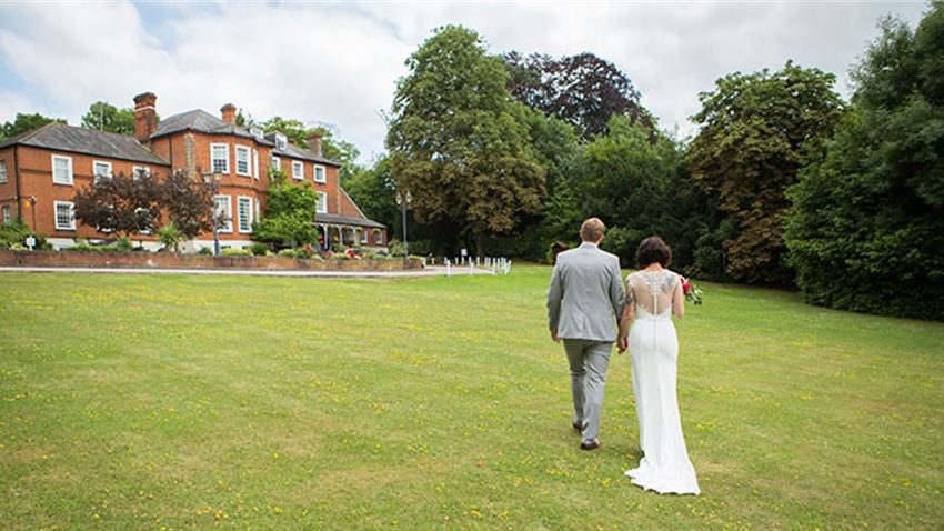 Read more about the article Brandshatch Place Hotel & Spa