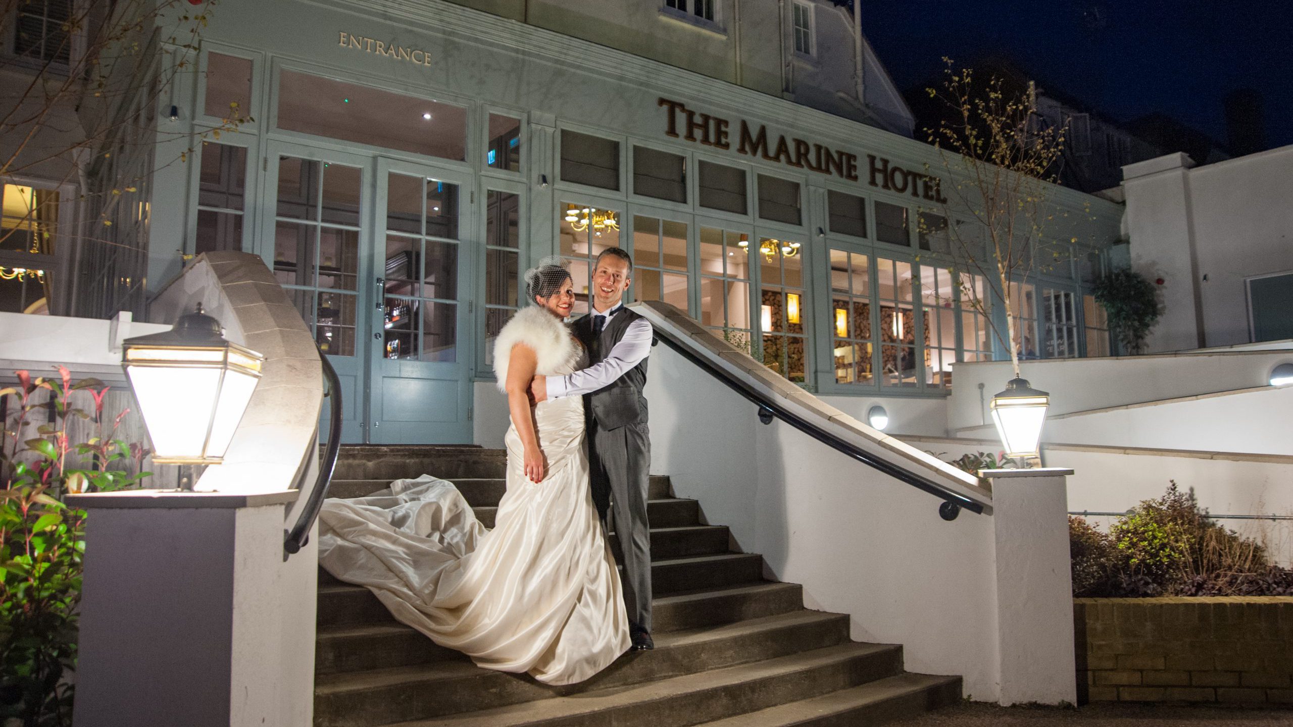 Read more about the article Marine Hotel