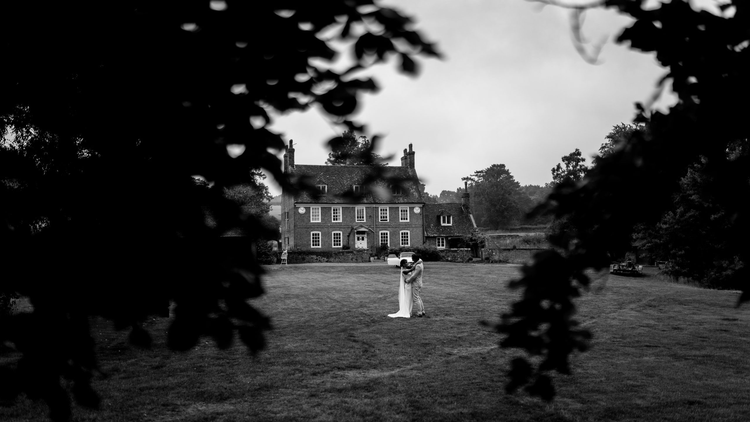 Read more about the article Chafford Park Estate Announces Unique Intimate Wedding Packages