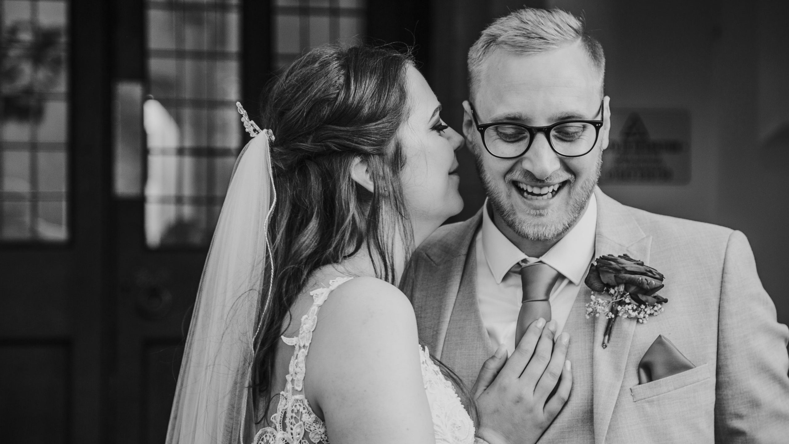Read more about the article 4 Super Important Tips From A Professional Wedding Photographer