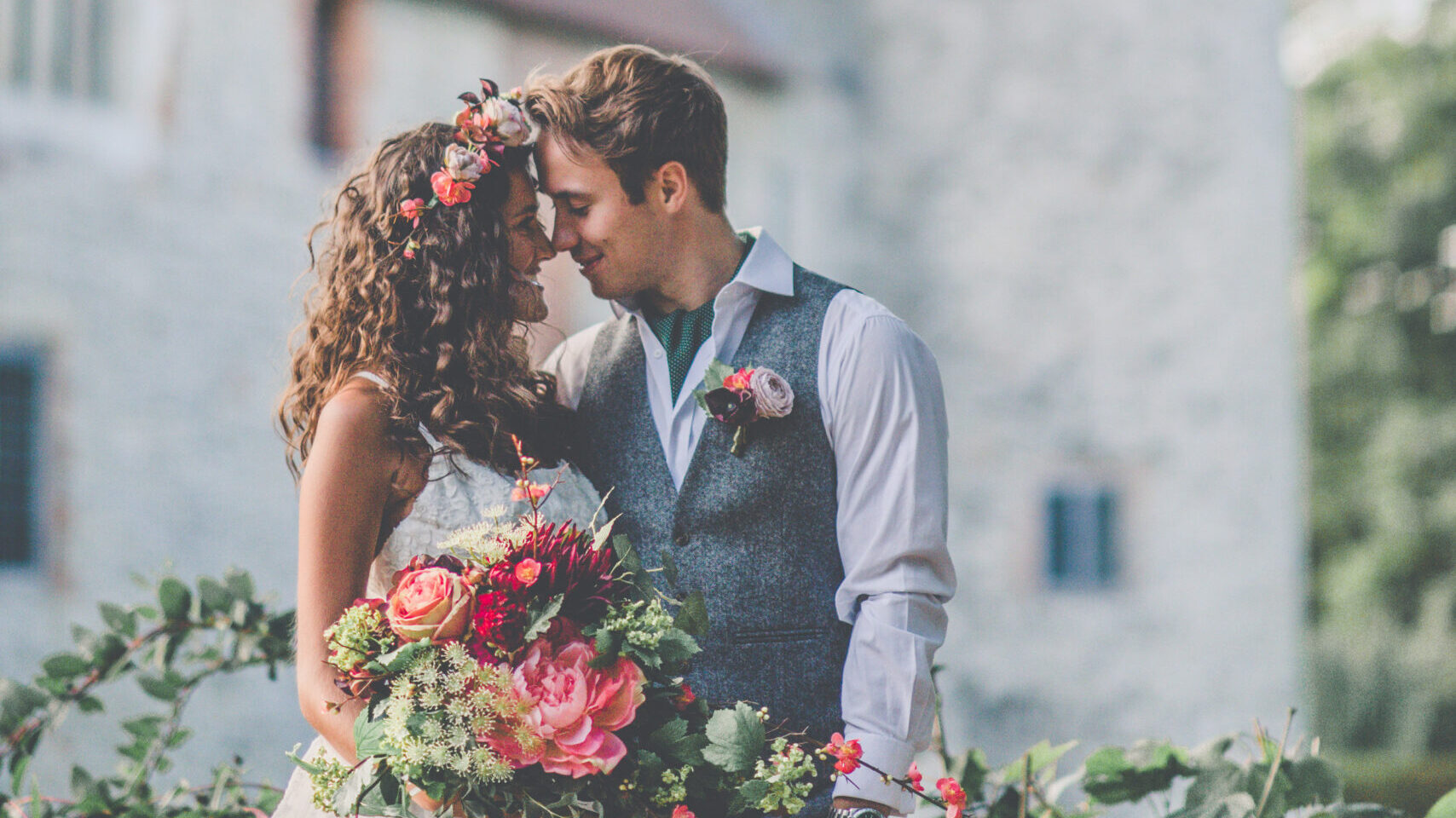 Read more about the article Elope Kent