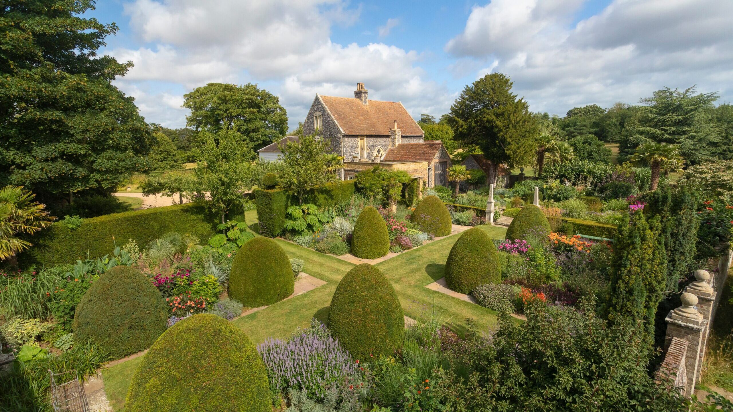 Read more about the article Chapel House Estate