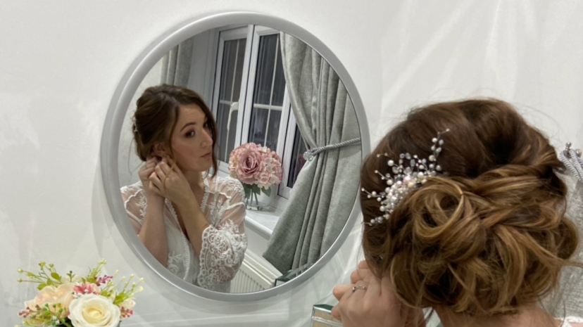 Read more about the article Hair & Makeup by Alyshia