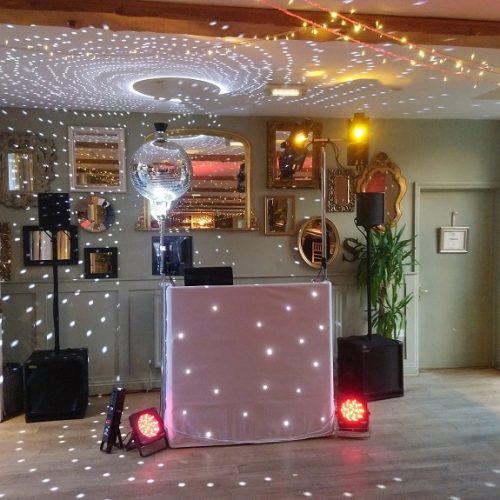 2019-10-04-The-Secret-Garden-Ashford-Wedding-DJ