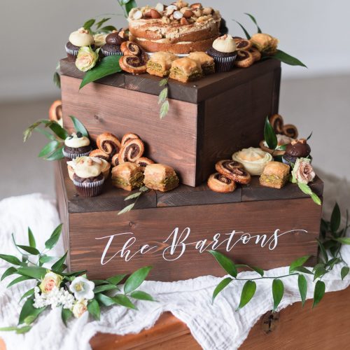HOAC-Romantic-Personalized-Cake-Stand-00031