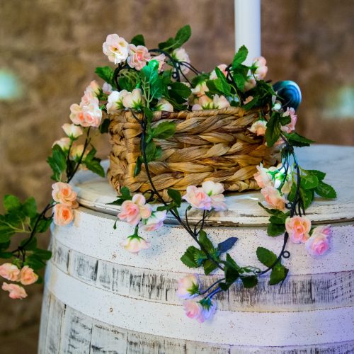 La Chic Barrel Love Heart Basket Flower