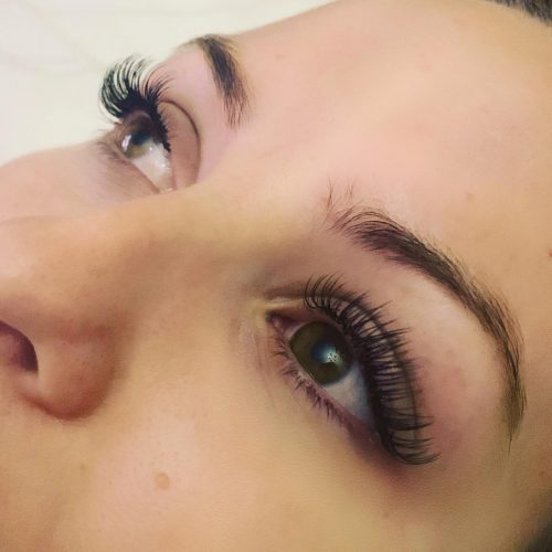 astonsmakeupandbeauty
