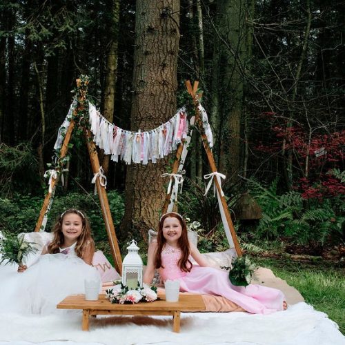 flower girls in tipi