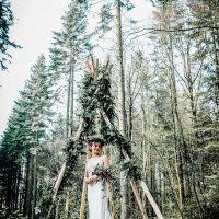 tipi far out